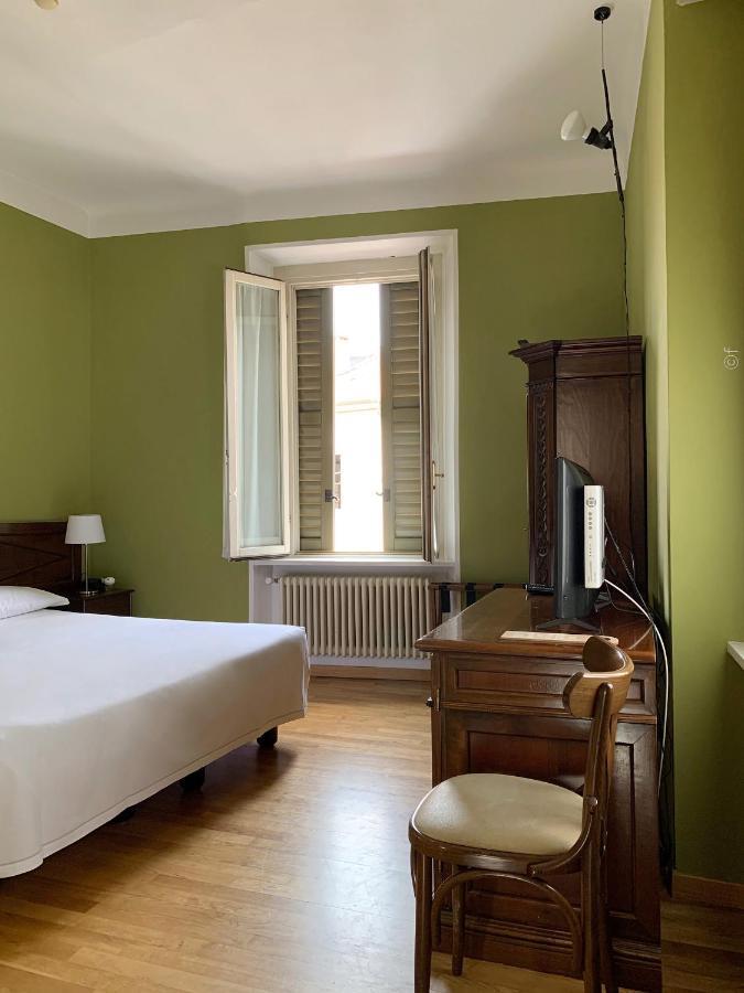 Albergo Bologna Варезе Экстерьер фото